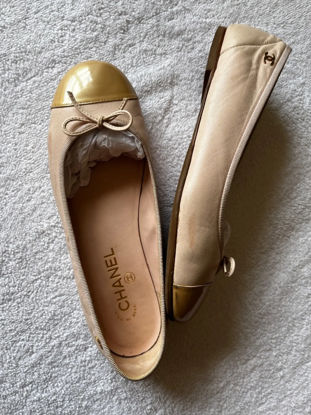 CHANEL Coco Jazz Pink Lambskin CAP toe ballet flats Size 38.5